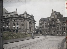 Image représentant Prusse, Essen, Le Théâtre et le Rheinisch Anzeiger
