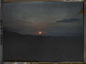 Image représentant Coucher de soleil sur l'océan