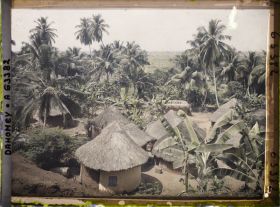 Image représentant Exemples de cases rondes vers la plaine de l'Ouémé