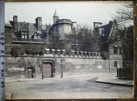 Image représentant Le musée de Cluny rue du Sommerard
