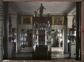 Image représentant Une salle du musée de Sèvres