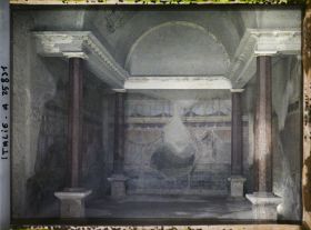 Image représentant Maison des noces d'argent, décoration des petites pièces donnant sur le péristyle