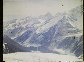 Image représentant Les Alpes, Vue prise de Planpraz (2062m) Aiguille du Tour, Vallée de Chamonix, Aiguille du Charonnet