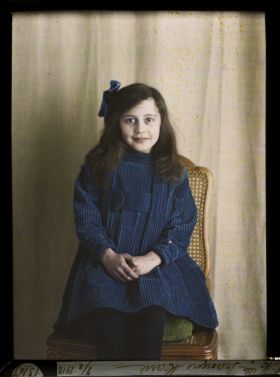 Image représentant https://musee-albert-kahn.s-museum.fr/home/NWQ2OTAwYzNmYjZlZTk1ZWQwODJmMjY4L2dlbmVyaWMtbm90aWNlLXRhYi9hdXRob3JpdHkvNjE3YTc5ZjVjZjhiODk2OGIzMzM3ZDIx/5d6900c3fb6ee95ed082f268/generic-notice-tab/authority/617a79ebcf8b8968b333733d Mademoiselle François Marie