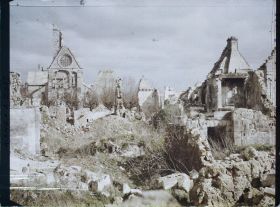 Image représentant France, Vailly, Vue vers l'Eglise