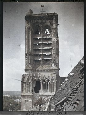 Image représentant Le clocher marmité de la cathédrale Saint-Gervais-et-Saint-Protais