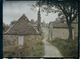 Image représentant France, Gourdon (Lot), Une petite rue
