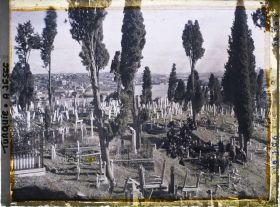 Image représentant Turquie, Constantinople- Eyoub, Petit Village d'Eyoub Un enterrement dans le Cimetière d'Eyoub