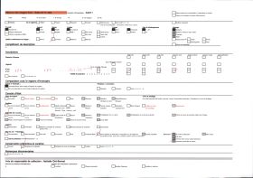 Image représentant Le vieux pont de la Marne détruit en 1918, à droite, un bateau coulé la Samaritaine et le quai des Baigneuses