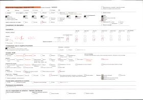 Image représentant L'abbé Gabriel Kiti, premier prêtre dahoméen ordonné par Mgr Steinmetz (le 15 septembre 1929) entouré de deux enfants de chœur