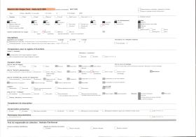 Image représentant France, Strasbourg, La Cathédrale prise du quai des Bâteliers avec vieux toits au 1er plan et l'Ill en avant.
