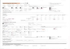 Image représentant A gauche, la maison natale d'Ernest Renan, rue Ernest Renan