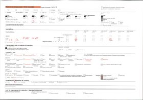 Image représentant Une rue du village avec la tour Saint-Nicolas