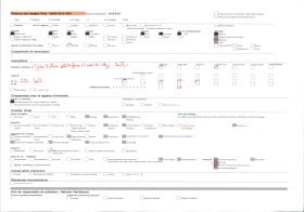 Image représentant Deux femmes devant une ferme à la sortie du village