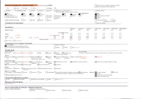Image représentant Une statue d'évèque dans la galerie nord du cloître de la cathédrale Notre-Dame-de l'Annonciation