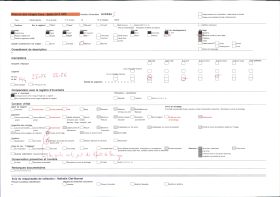 Image représentant France Les Alpes, Les Bossons, Crevasses de glace à une altitude de 1400m environ