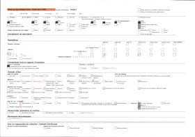 Image représentant L'église Saint-Nicolas et le château, vus depuis le quai Villebois Mareuil
