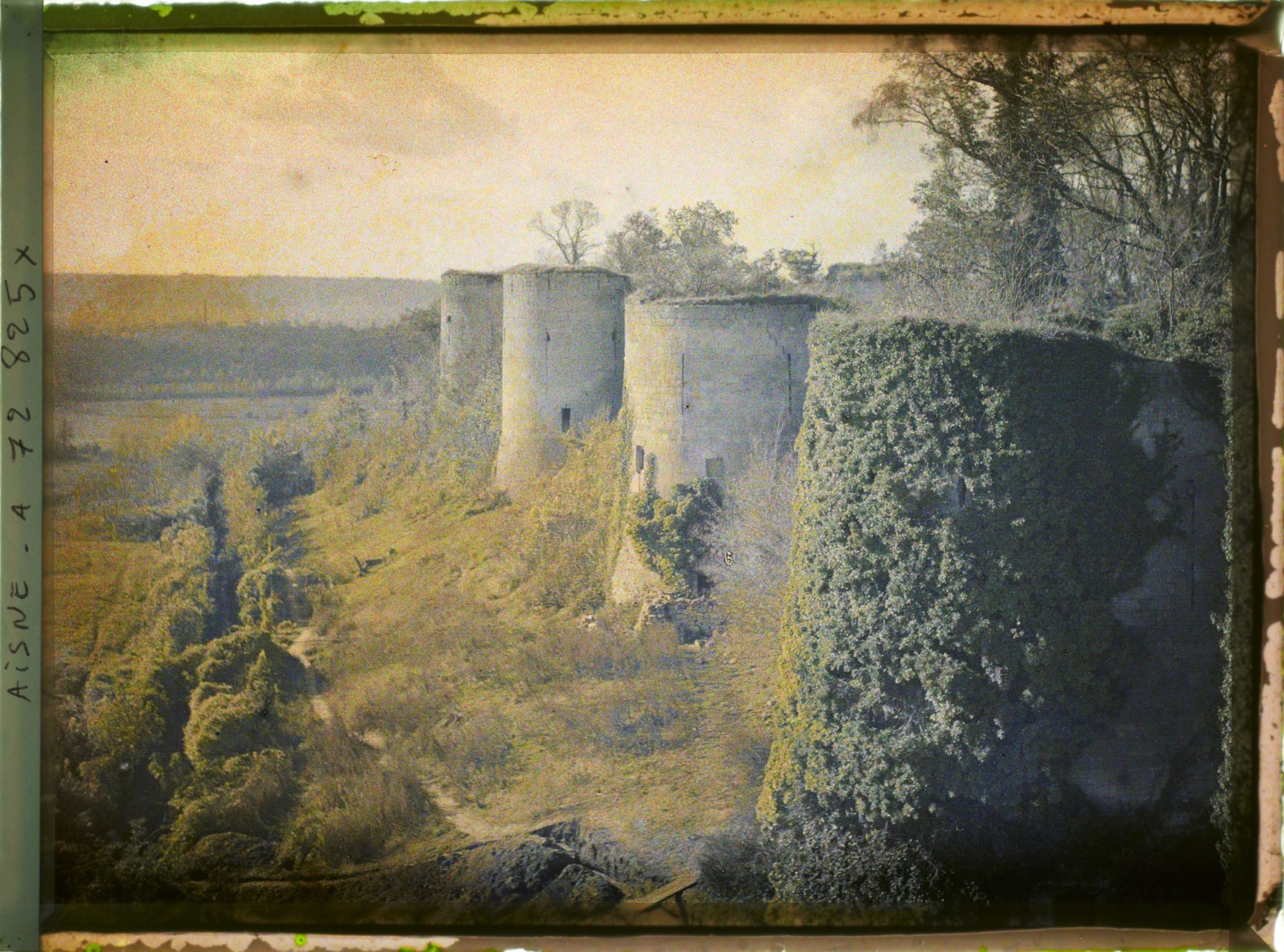 Image représentant Les remparts de la ville