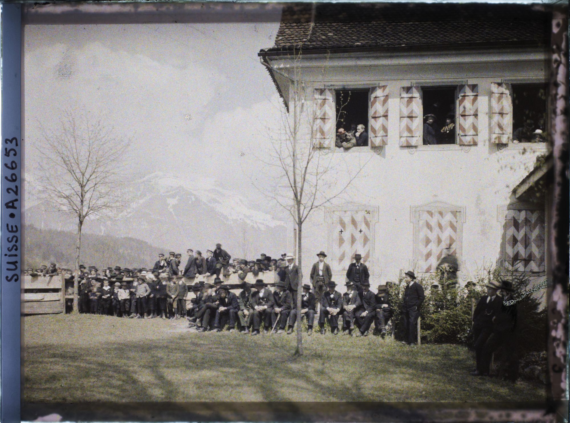 Image représentant Landsgemeinde du demi-canton d'Obwald au château de Landenberg