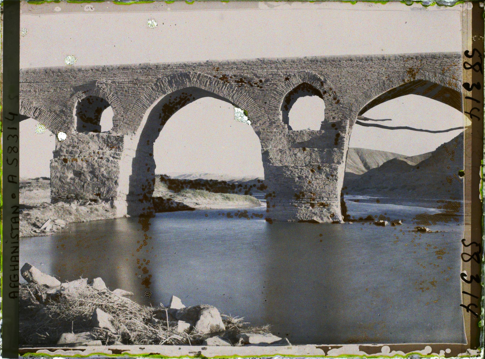 Image représentant Afghanistan, Tir-Pool,La grande arche du Pont