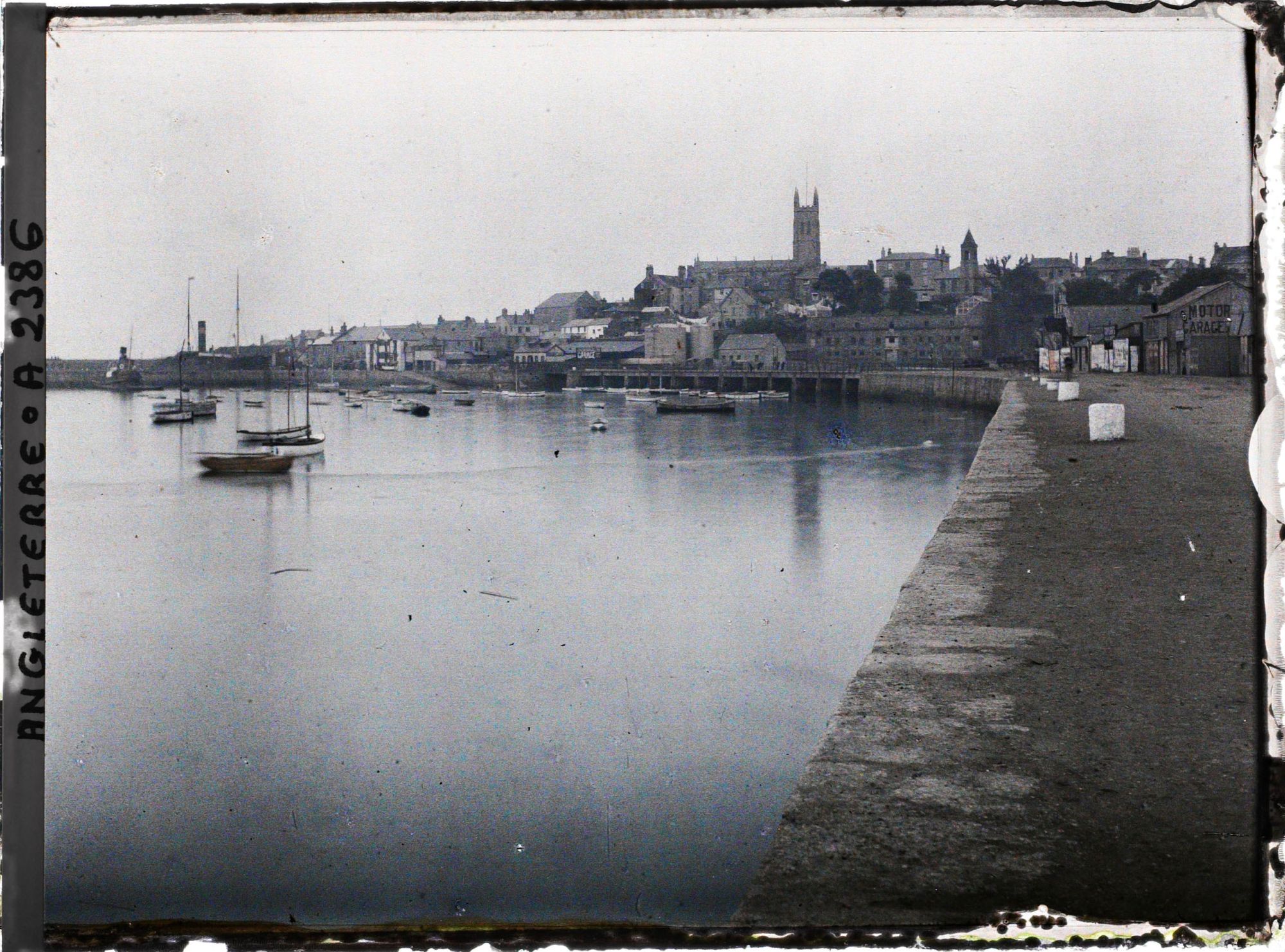 Image représentant Partie du port de Saint-Yves