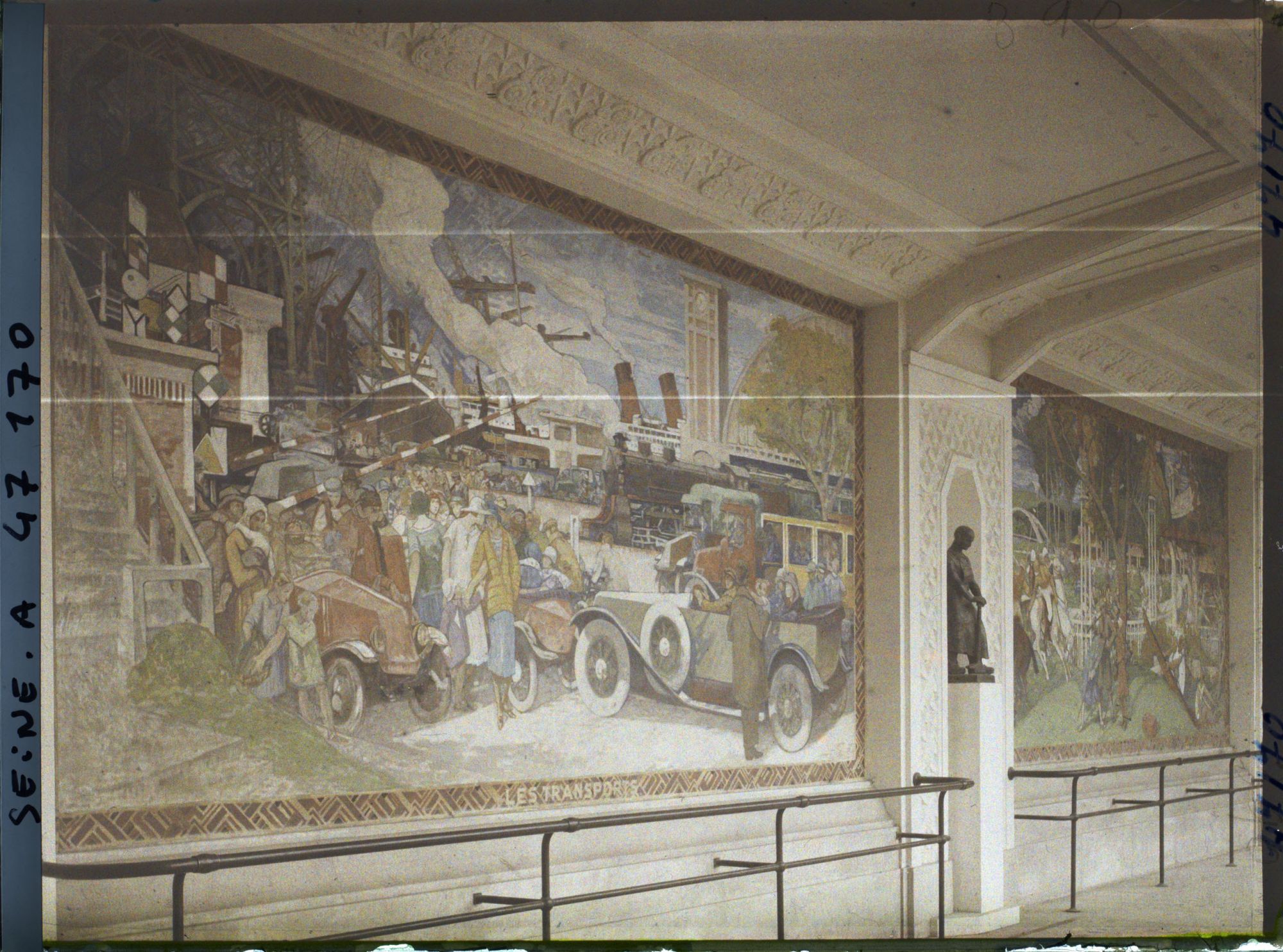 Image représentant L'Exposition des arts décoratifs, la Cour des métiers, Charles Plumet, Panneaux de Rapin, Marret et Guillonnet