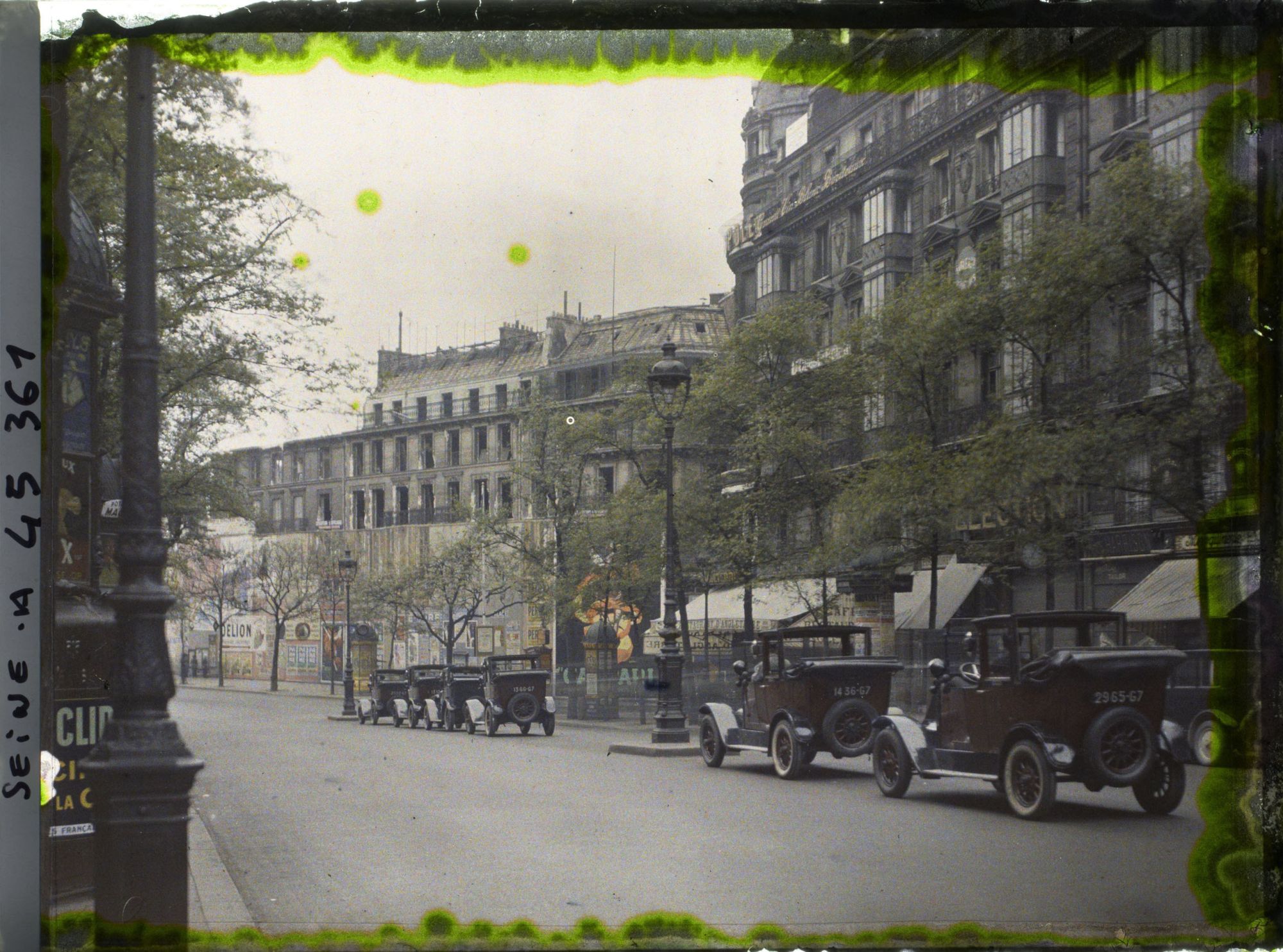 Image représentant Travaux boulevard Haussmann, à l'angle du boulevard des Italiens