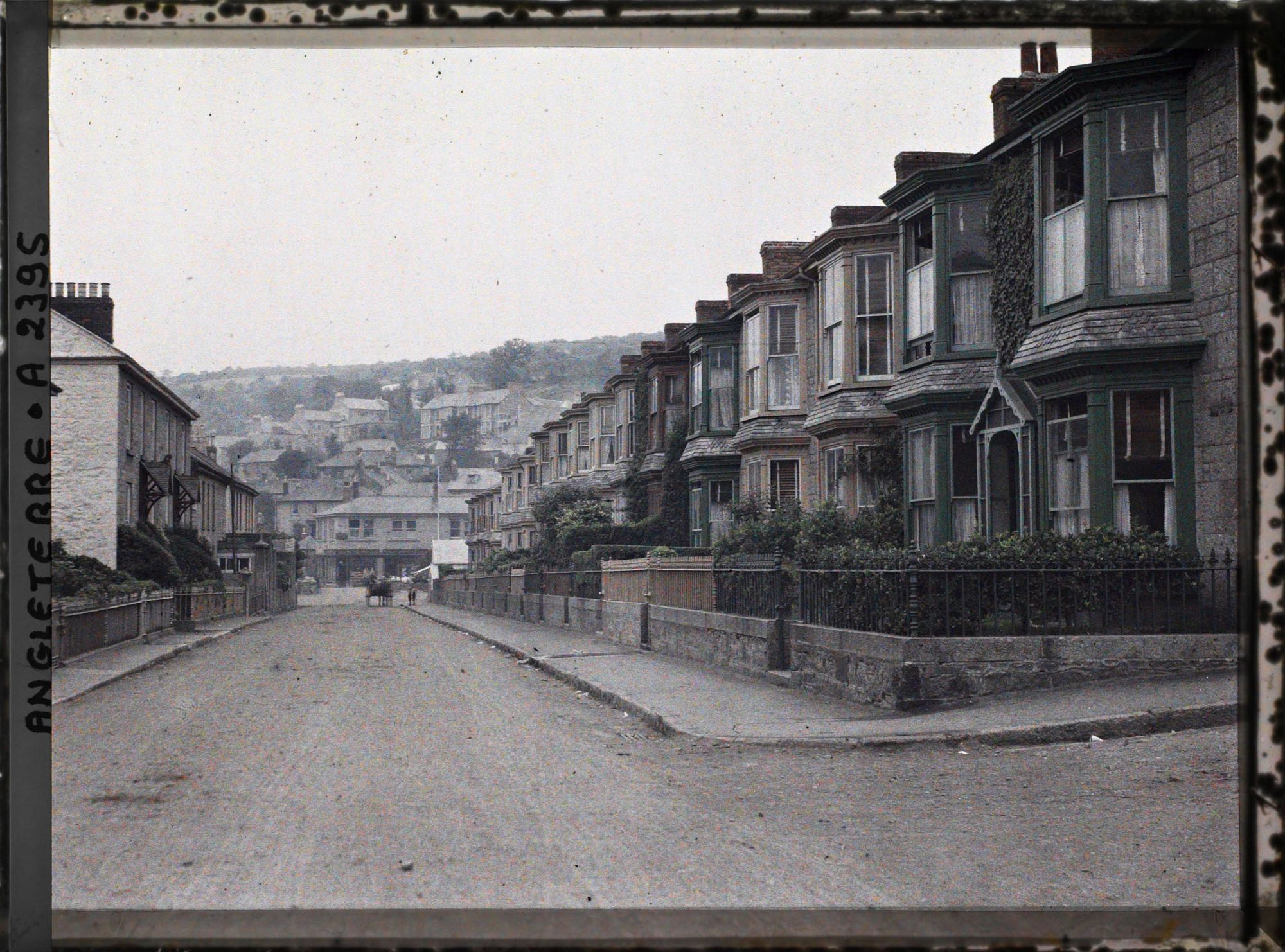 Image représentant New Road, une rue pavillonnaire longeant la côte