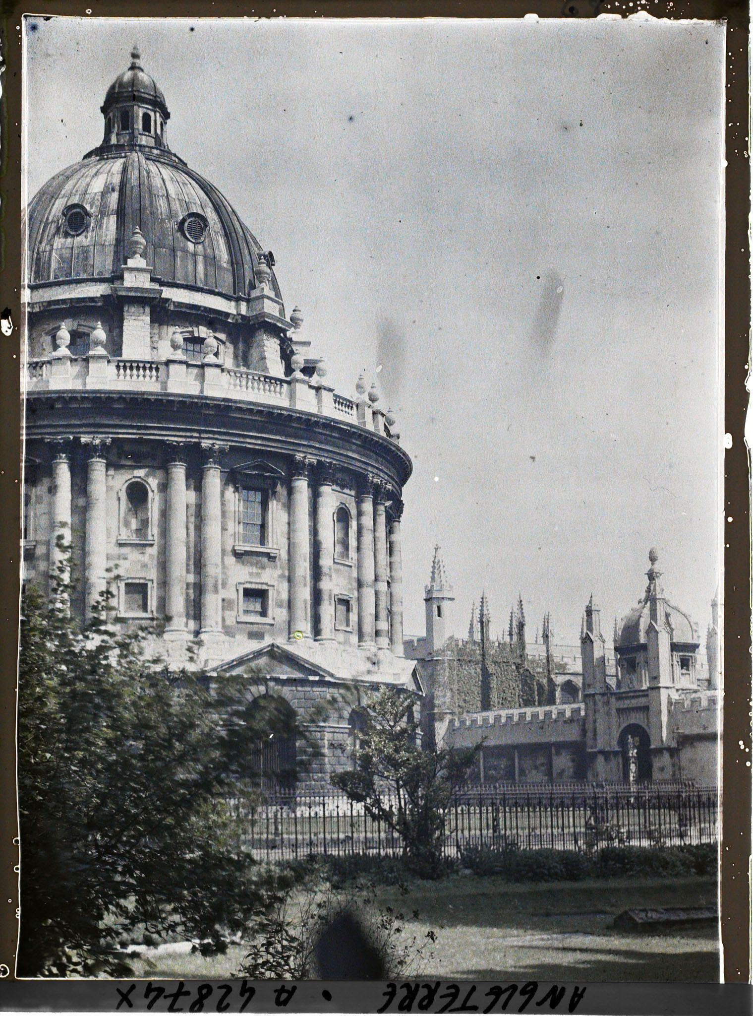 Image représentant Le Radcliffe Science Library