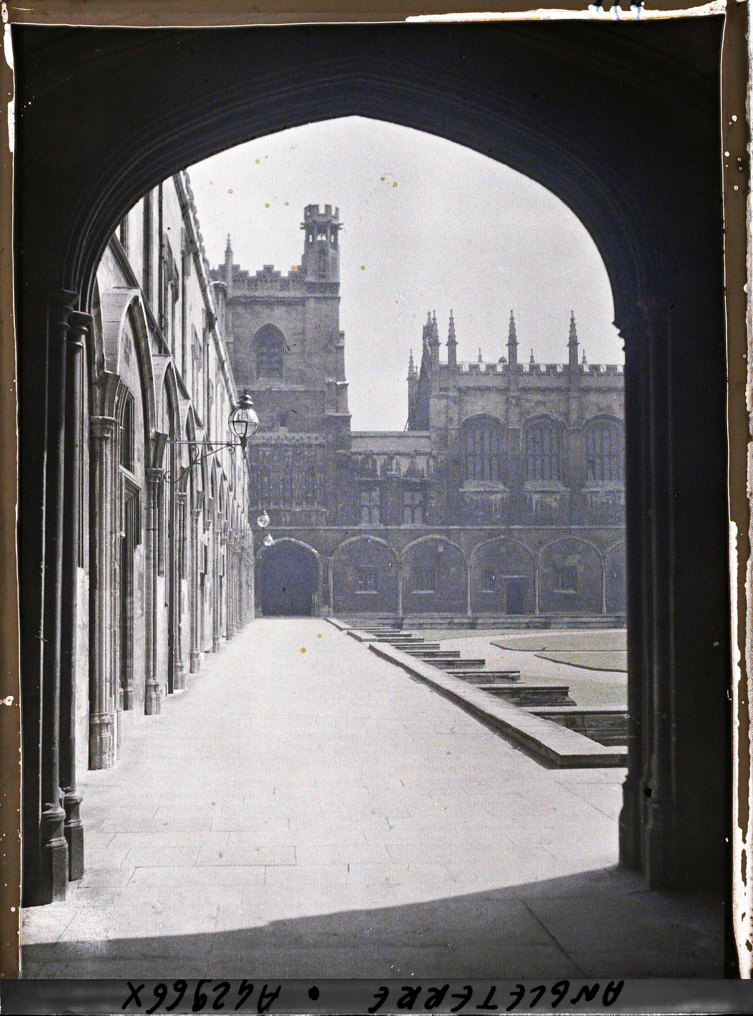 Image représentant Le coté sud de Christ Church