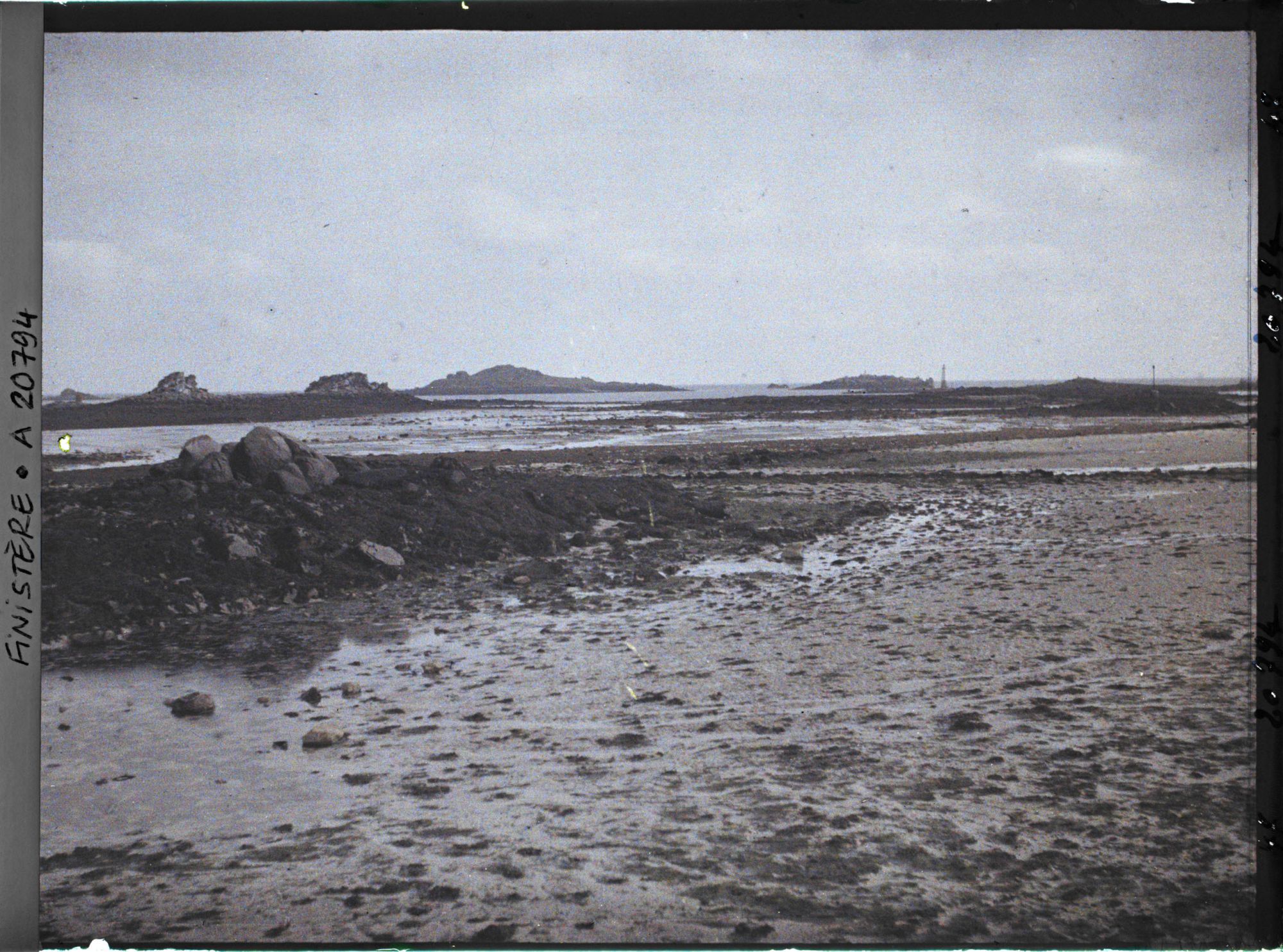 Image représentant Les rochers à marée basse