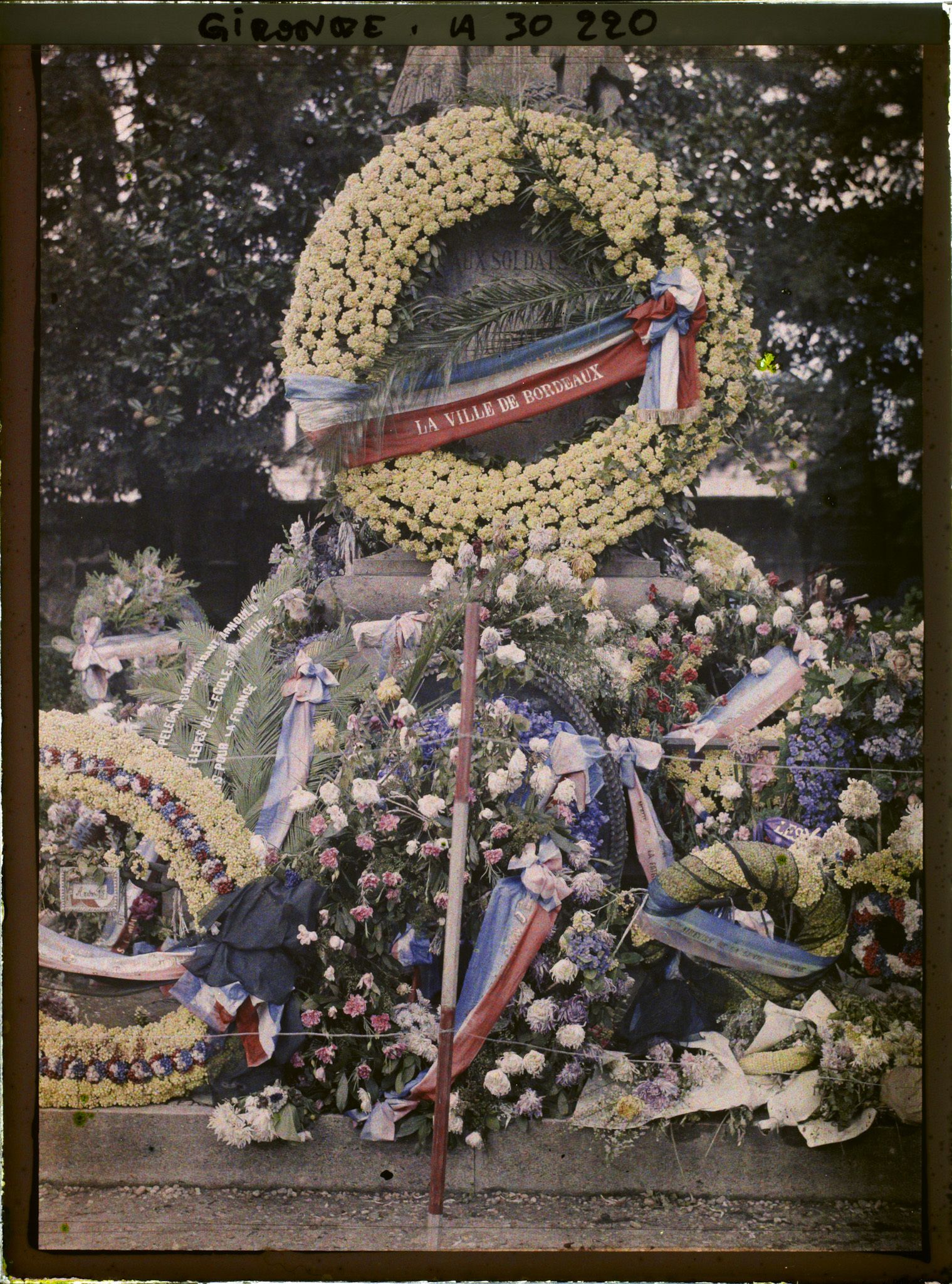 Image représentant France, Bordeaux, Monument aux morts pour la Patrie, Cimetière de la Chartreuse