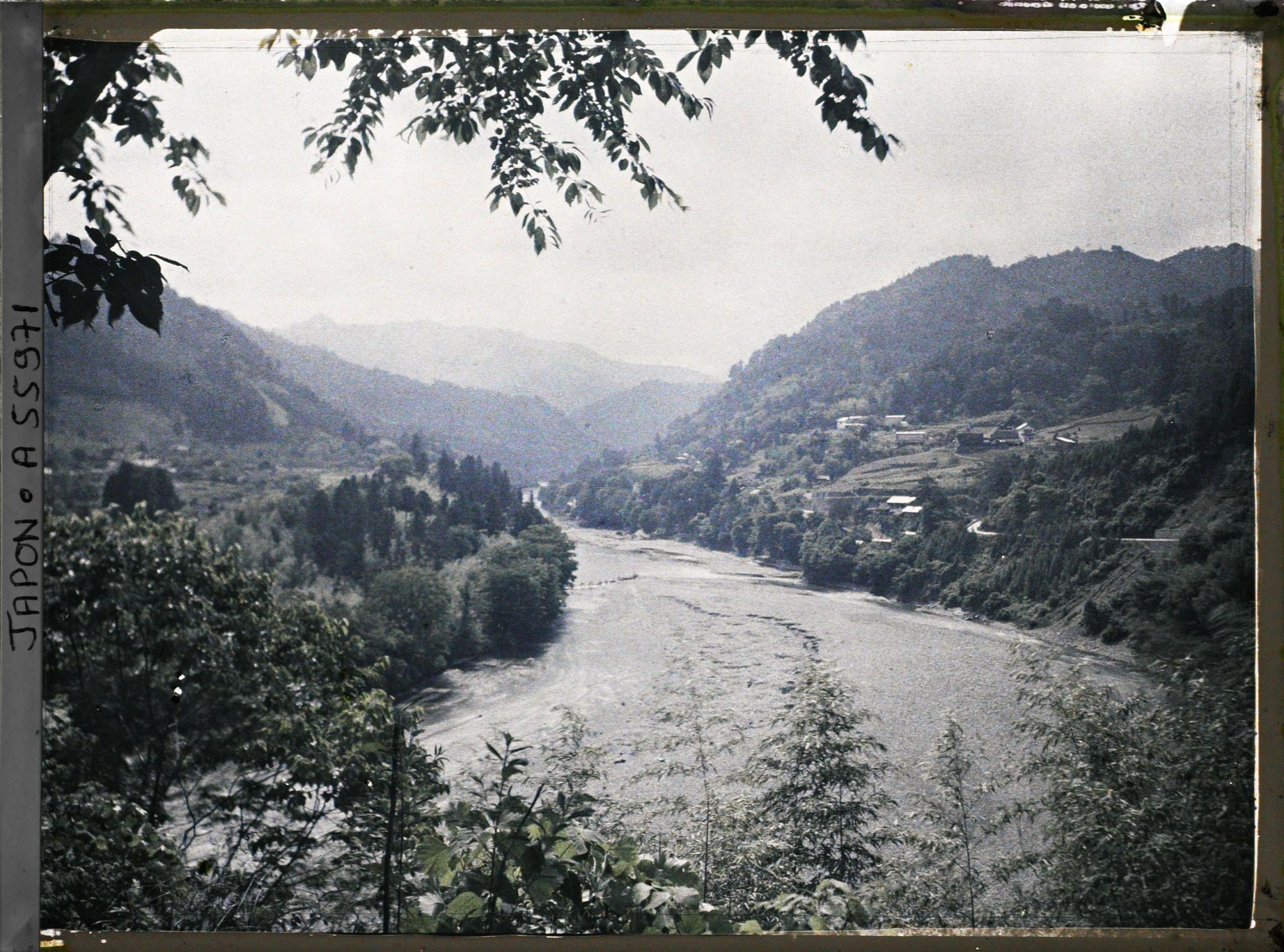 Image représentant Vallée de la Tamagawa (rivière Tama)