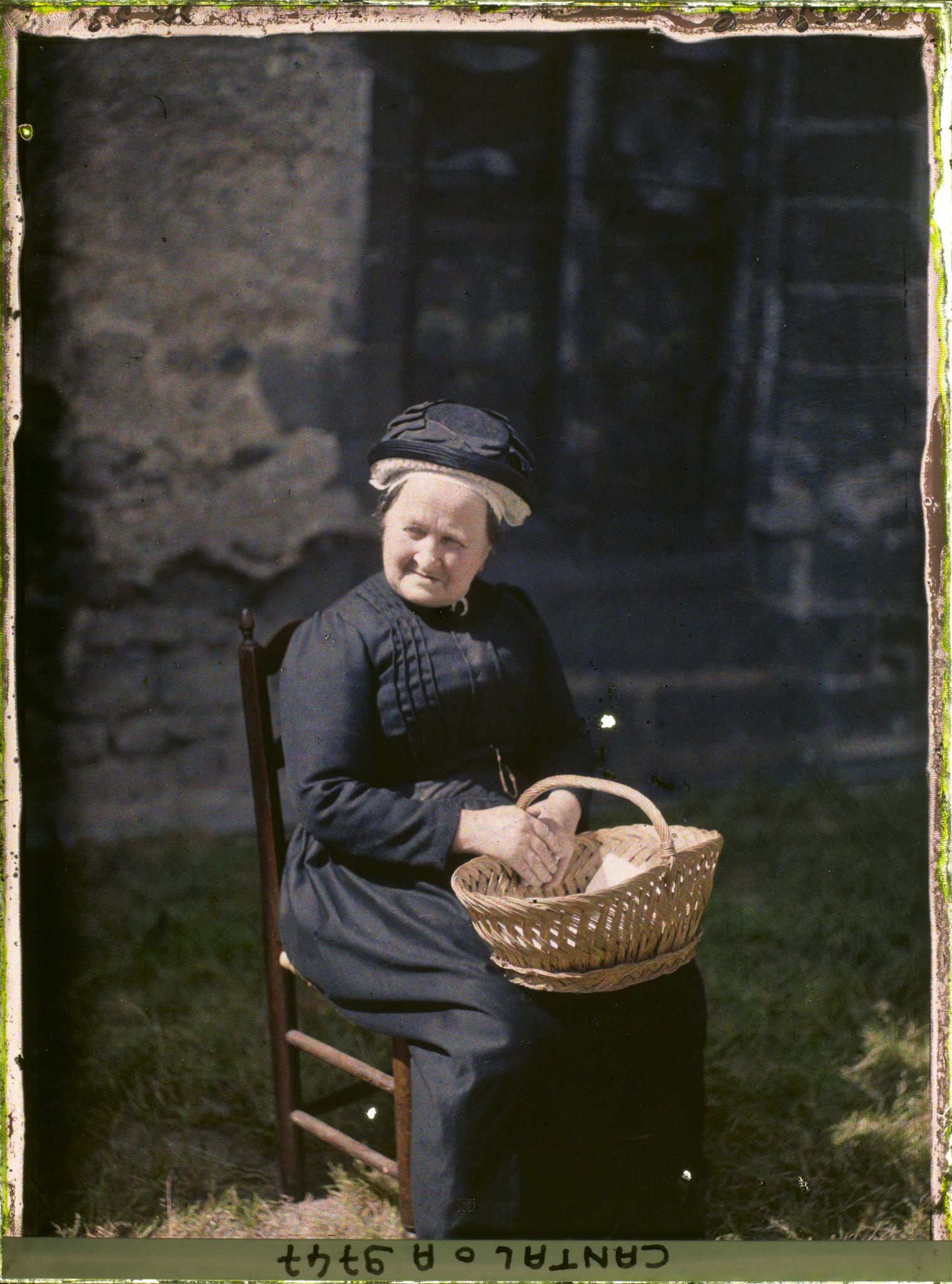 Image représentant Catherine portant le chapeau de Saint-Flour
