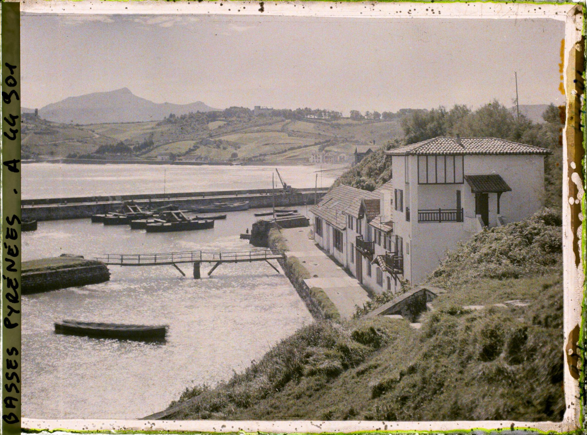 Image représentant France, Socoa, Vue en Contre Jour vers St Jean de Luz