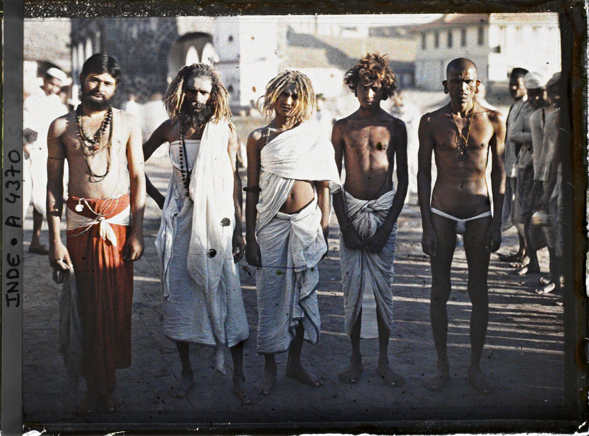 Image représentant Brahmanes et sadhus