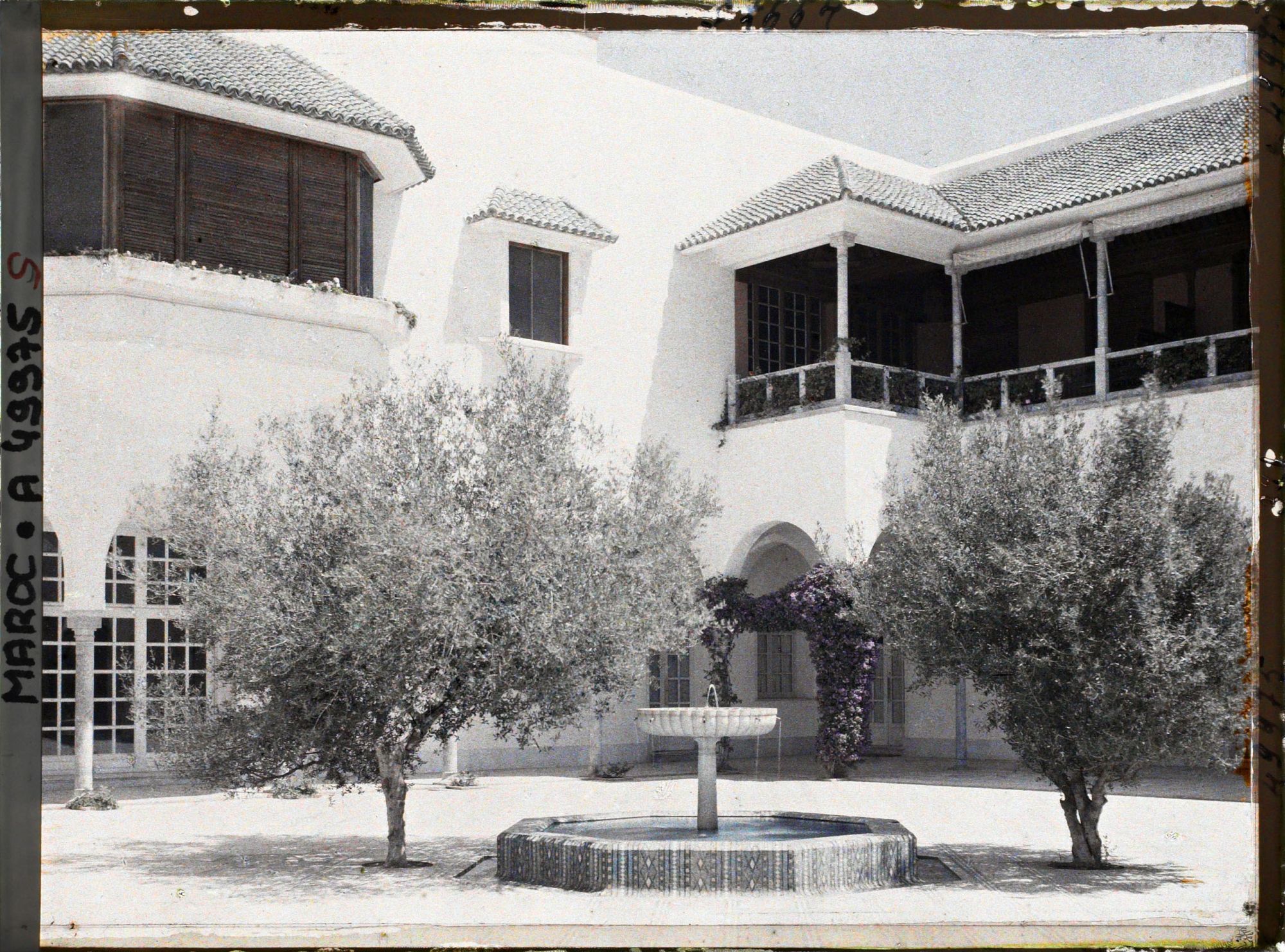 Image représentant Le patio du palais de la résidence générale
