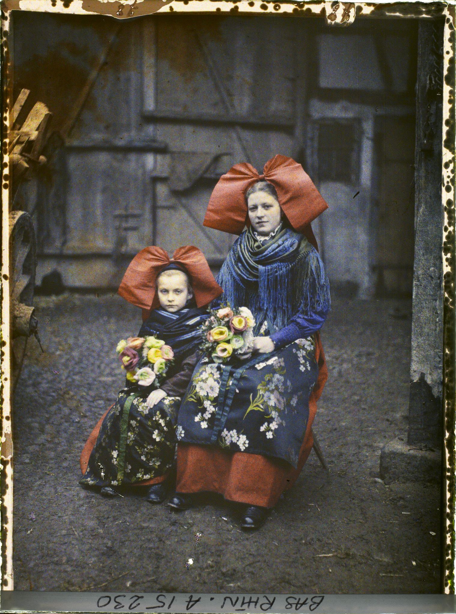 Image représentant France Alsace, Environs de Strasbourg, Geispolsheim, famille Speisser Joseph, avec les 2 assises
