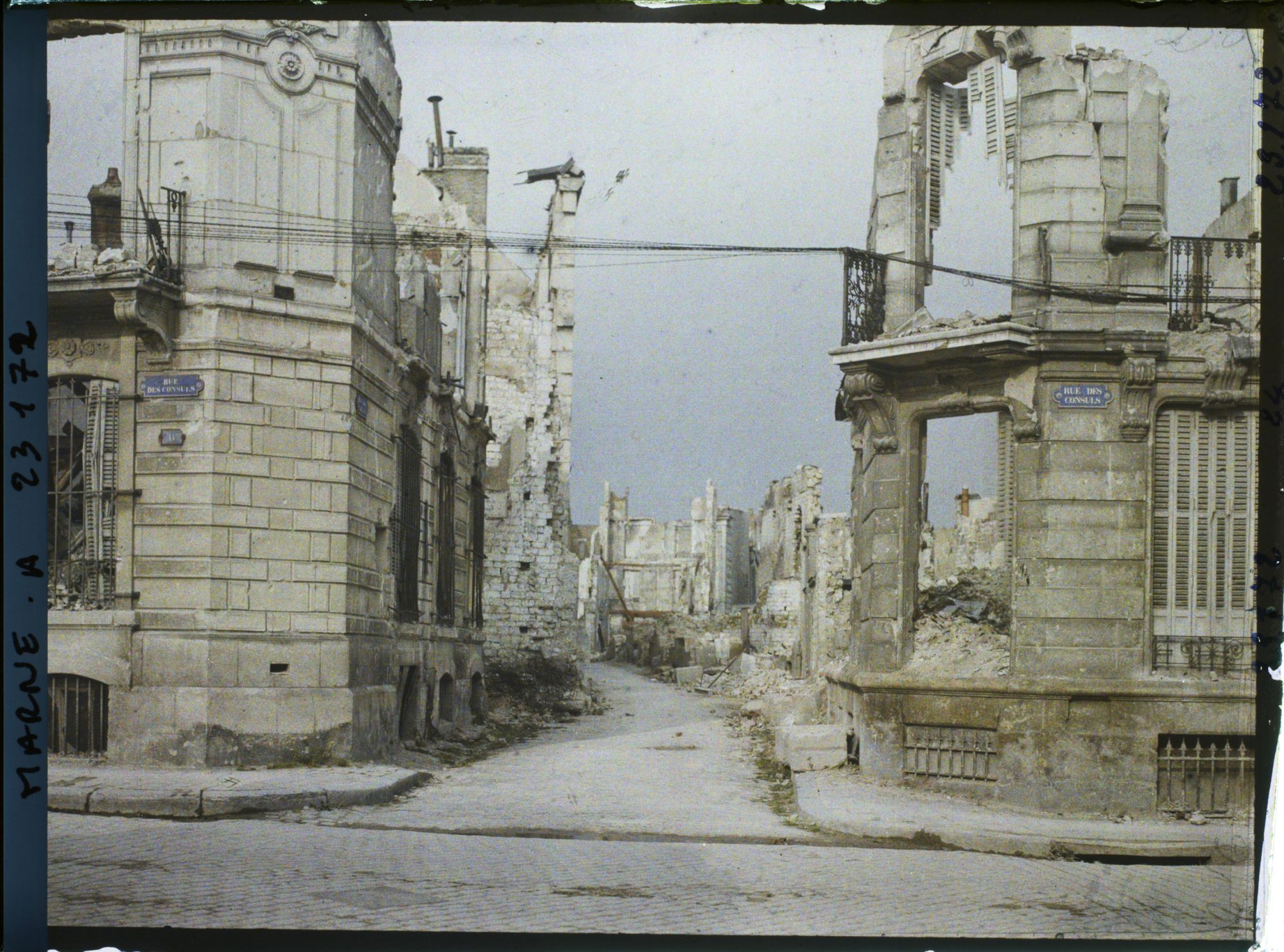 Image représentant France, Reims, Rues des Ecuries et des Consuls