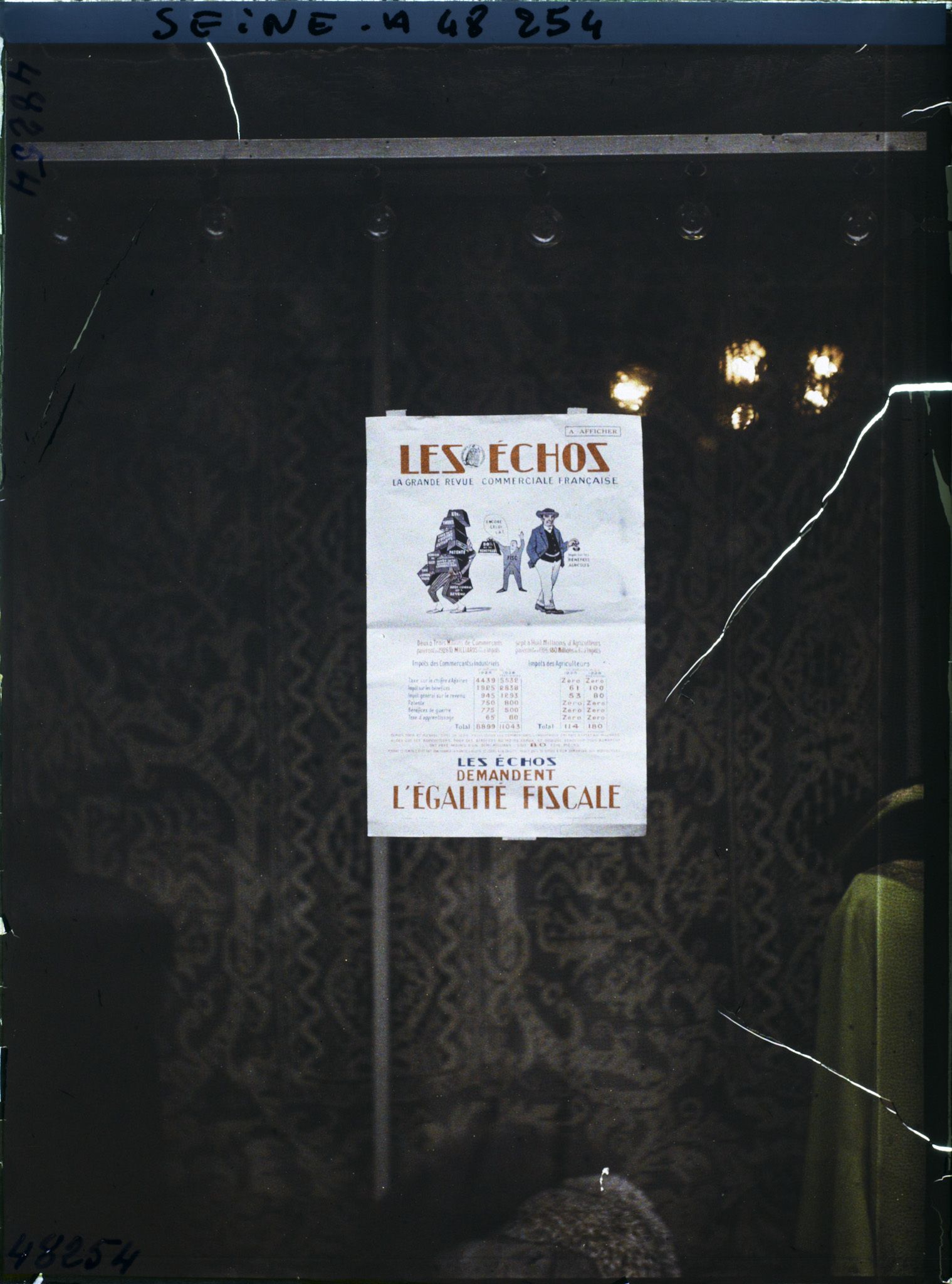 Image représentant Affiche du journal Les Echos pour l'égalité fiscale