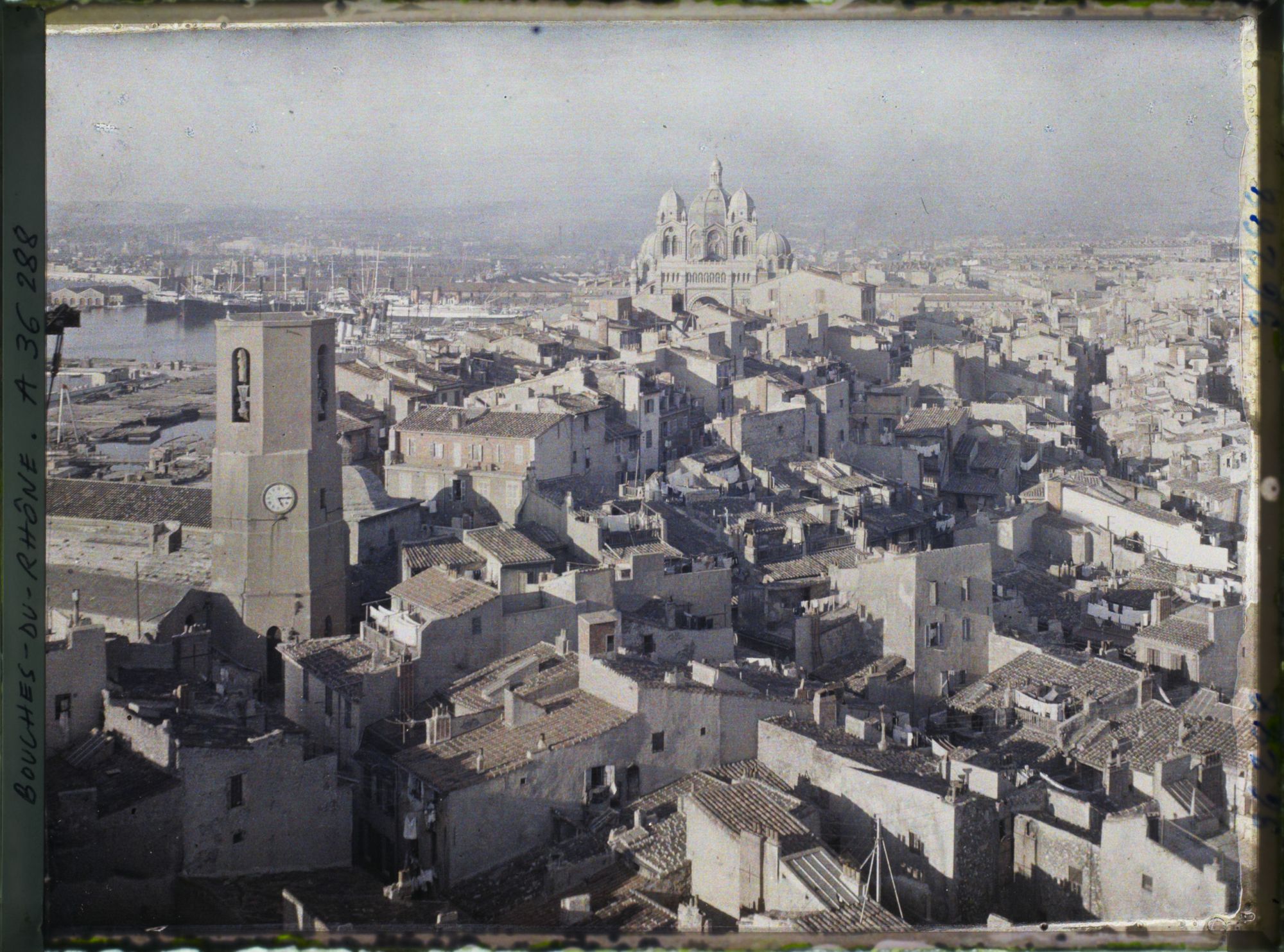 Image représentant Vue panoramique de la vieille ville