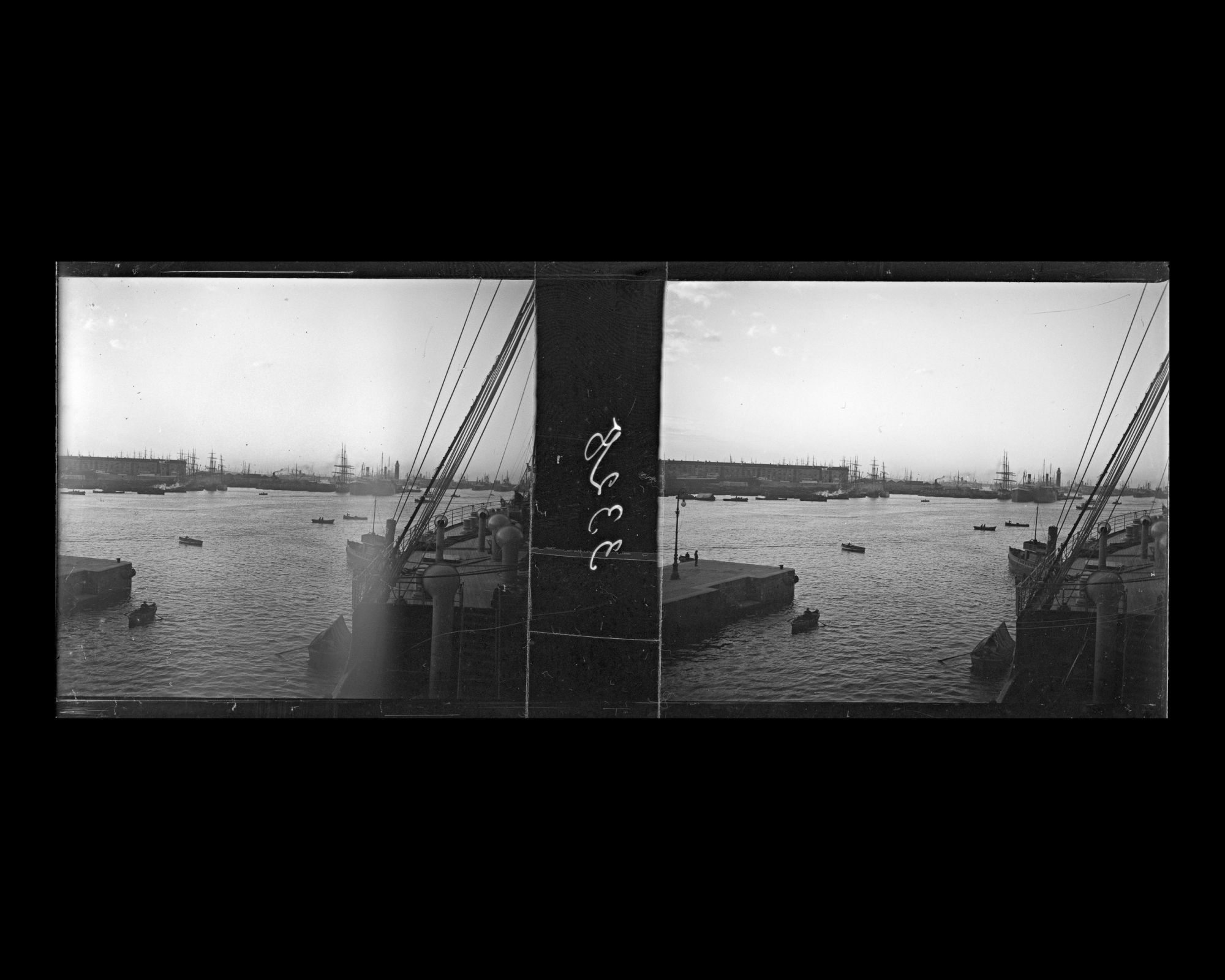 Image représentant Le port de Gênes