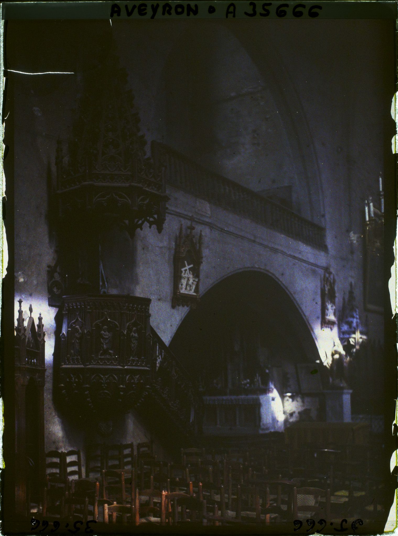 Image représentant La chaire de l'église Saint-Jean