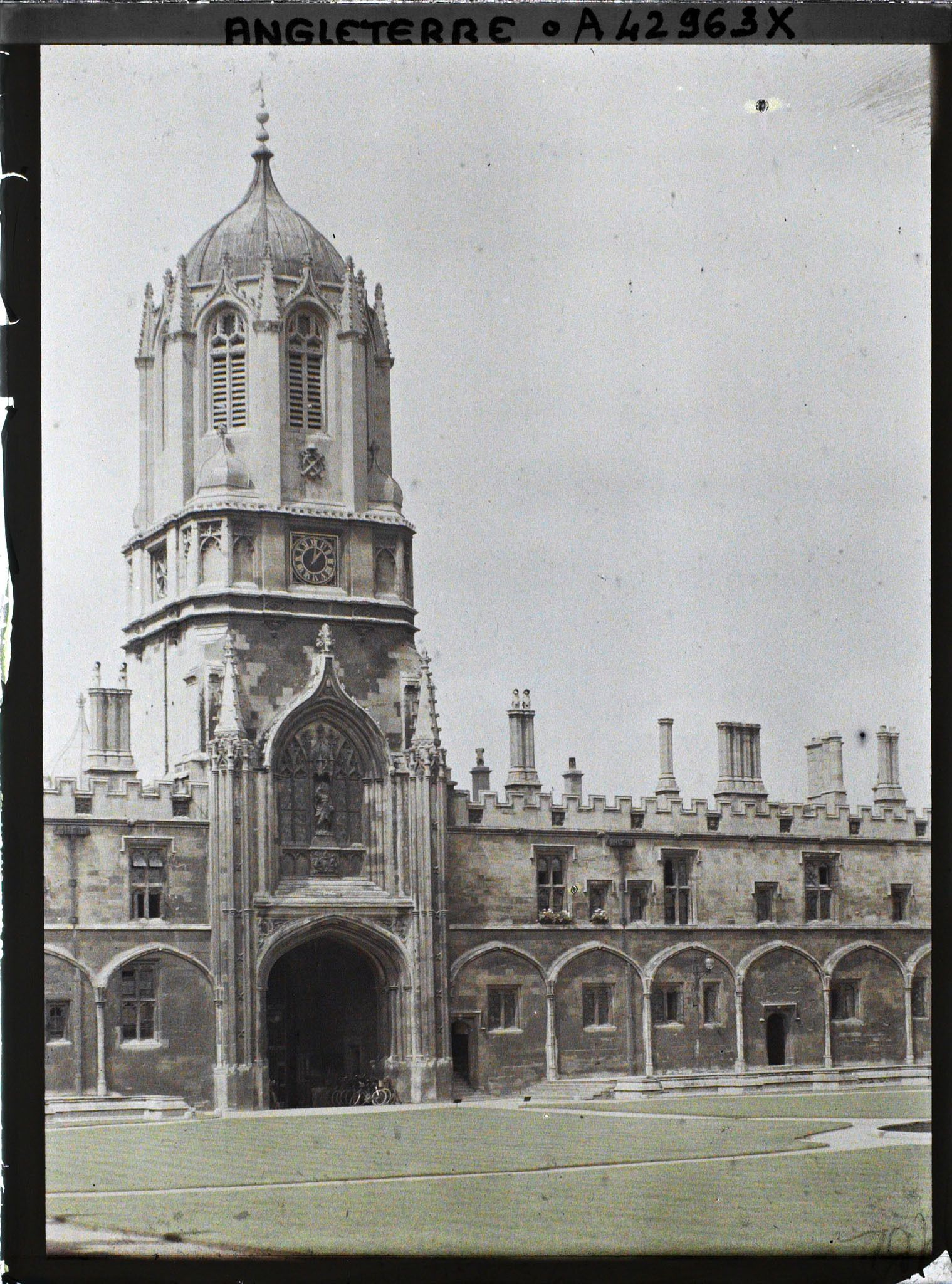 Image représentant La tour de Christ Church