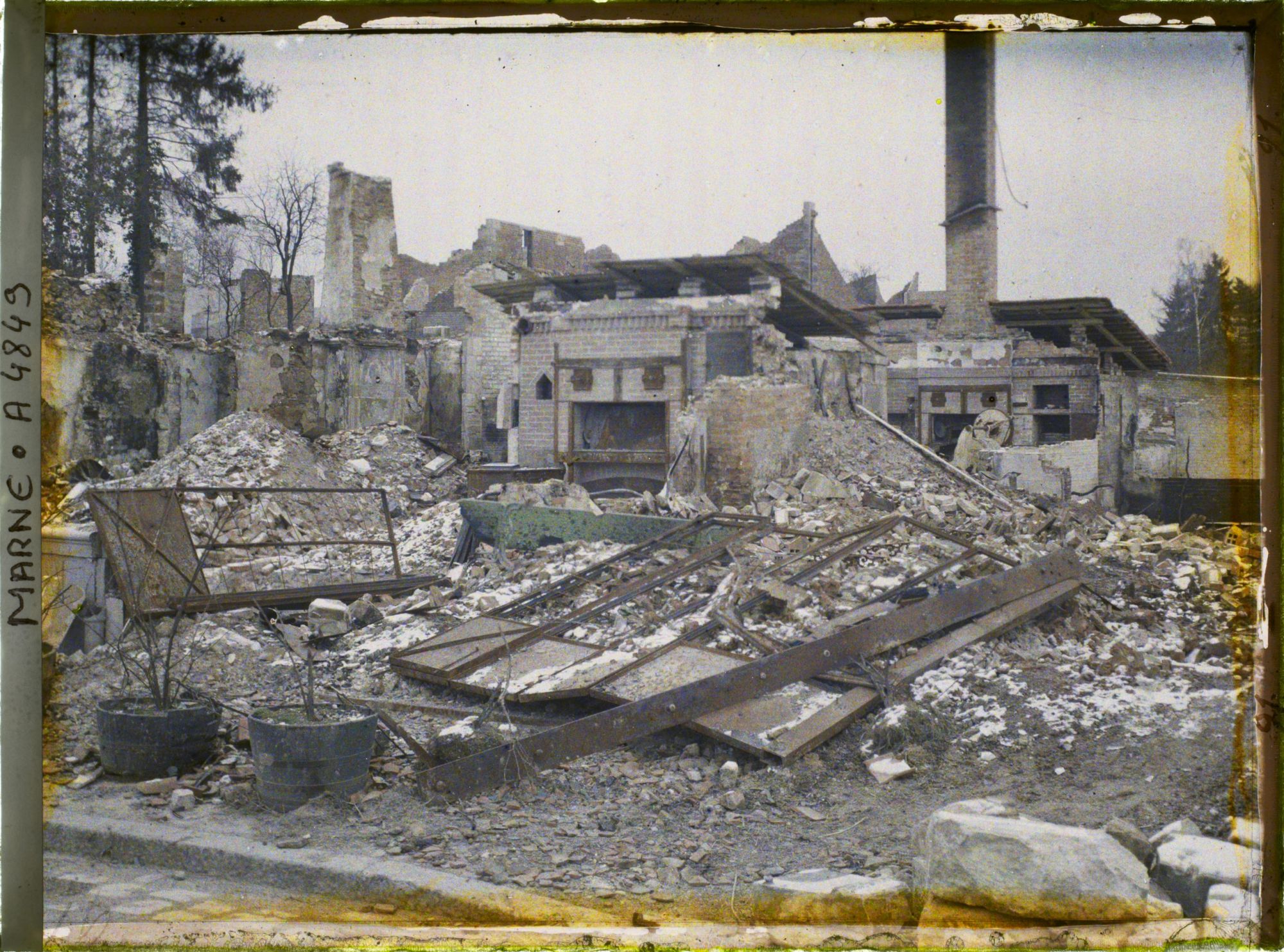 Image représentant Les vestiges de la boulangerie-patisserie Gillot