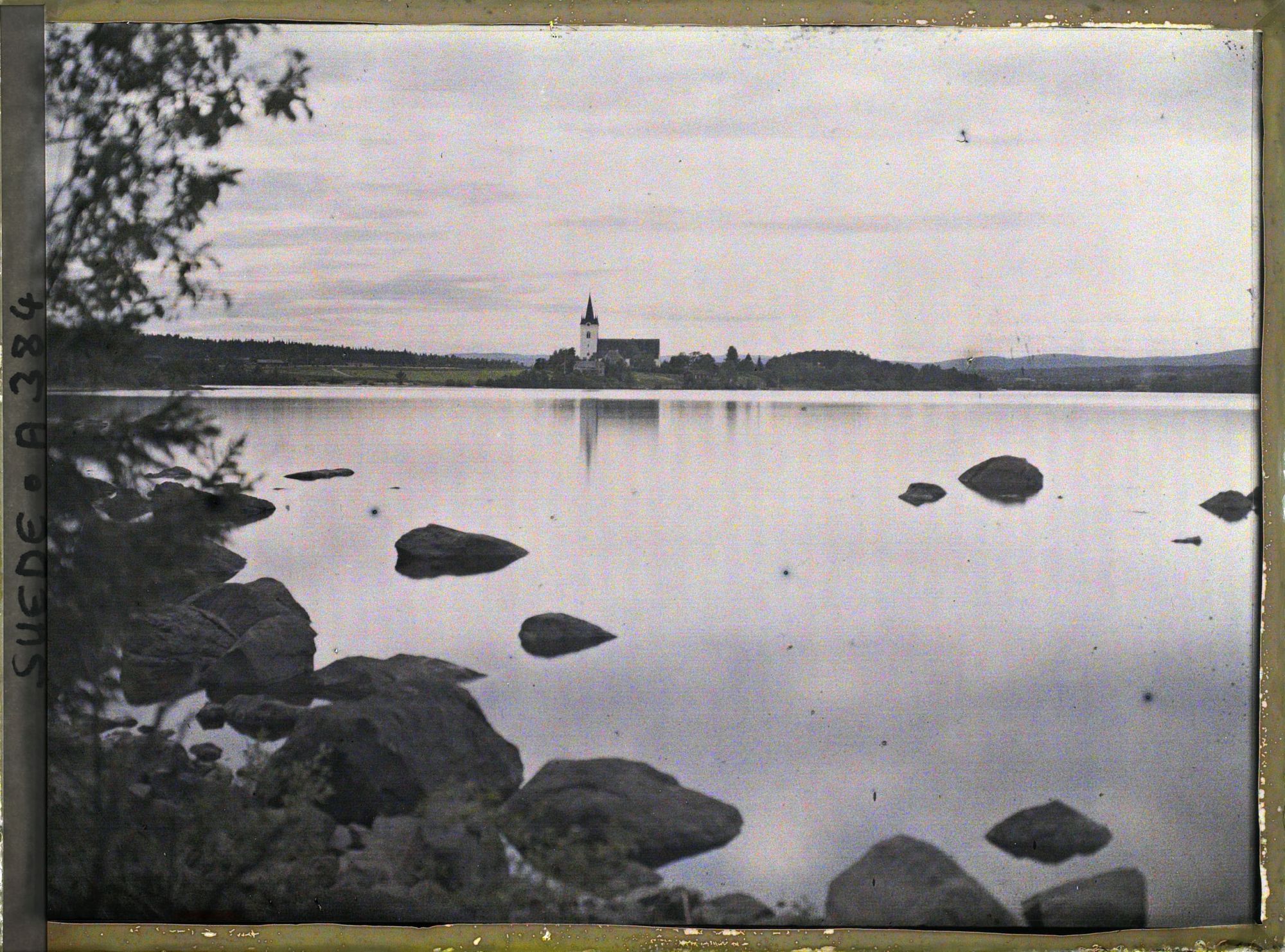 Image représentant Lac de Svärdjö et église éponyme