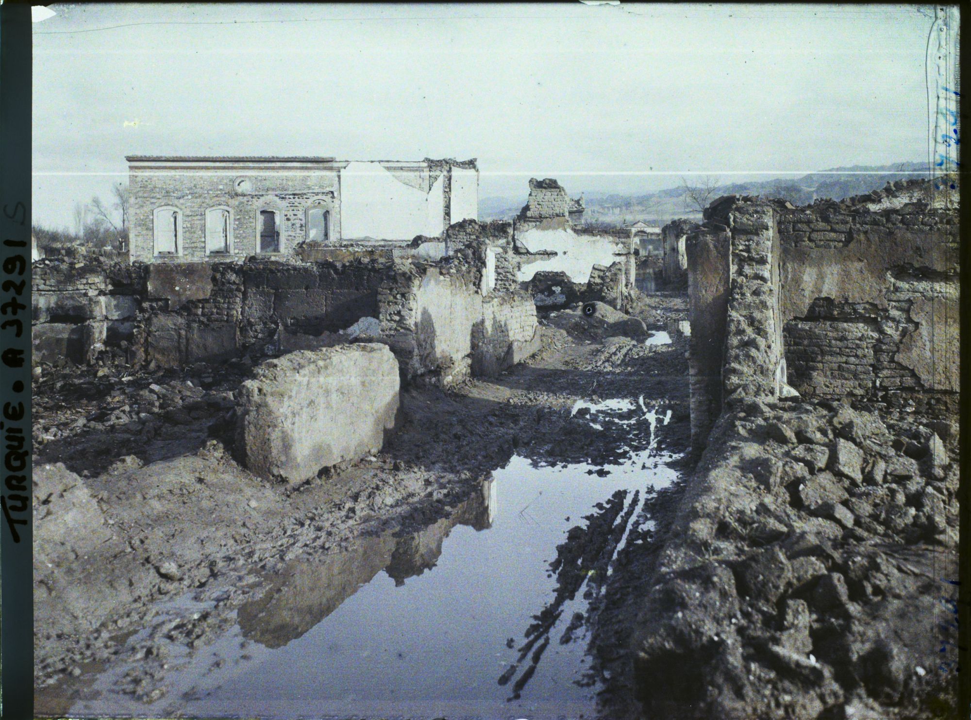 Image représentant Turquie, Cassaba, Ruines de la Synagogue