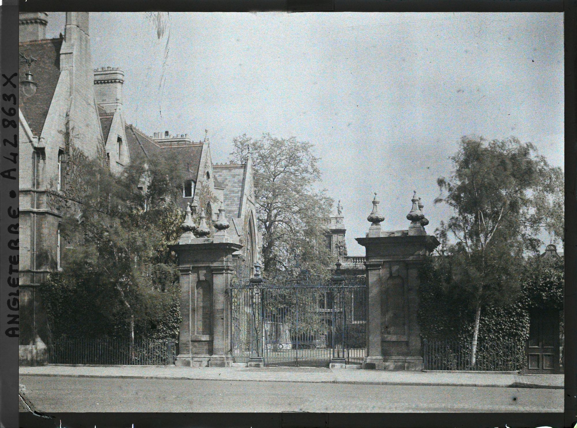 Image représentant Trinity College sur Broad street