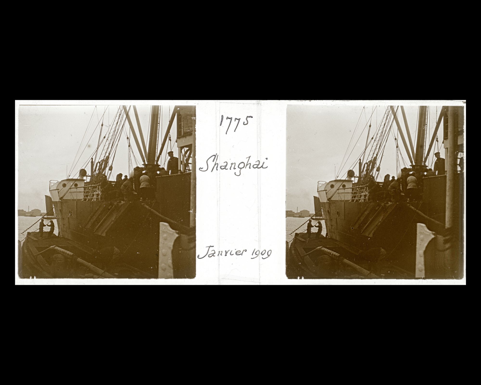 Image représentant Chargement de marchandises à bord du Staatssekretär Kraëtke