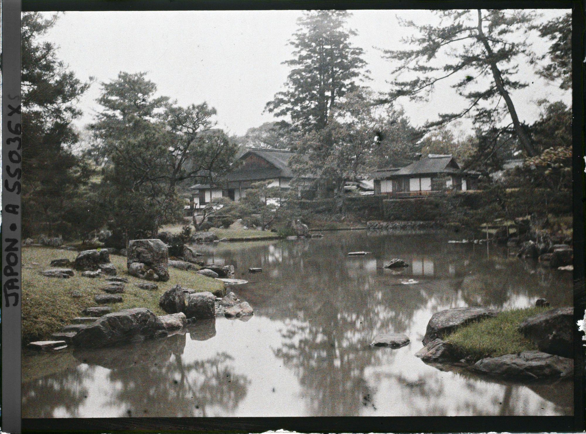 Image représentant Villa impériale de Katsura (Katsura-Rikyu) : le vieux shoin de la villa et le pavillon de thé Geppa-ro